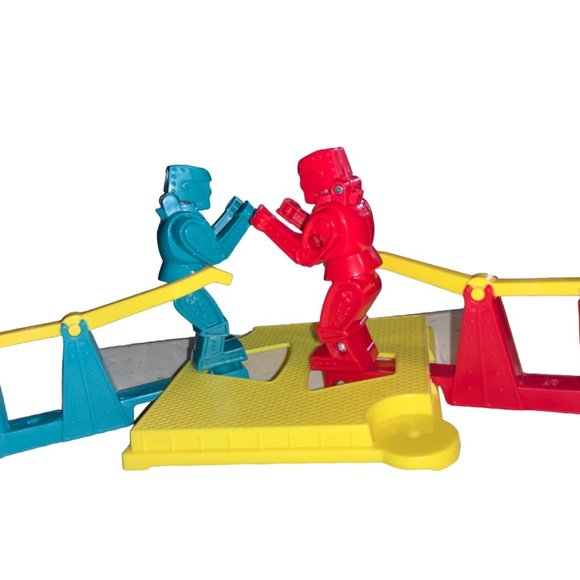 Mattel Rock'em Sock'em Robots Fast Fun Game Mini Travel Size Toy - Picture 2 of 11